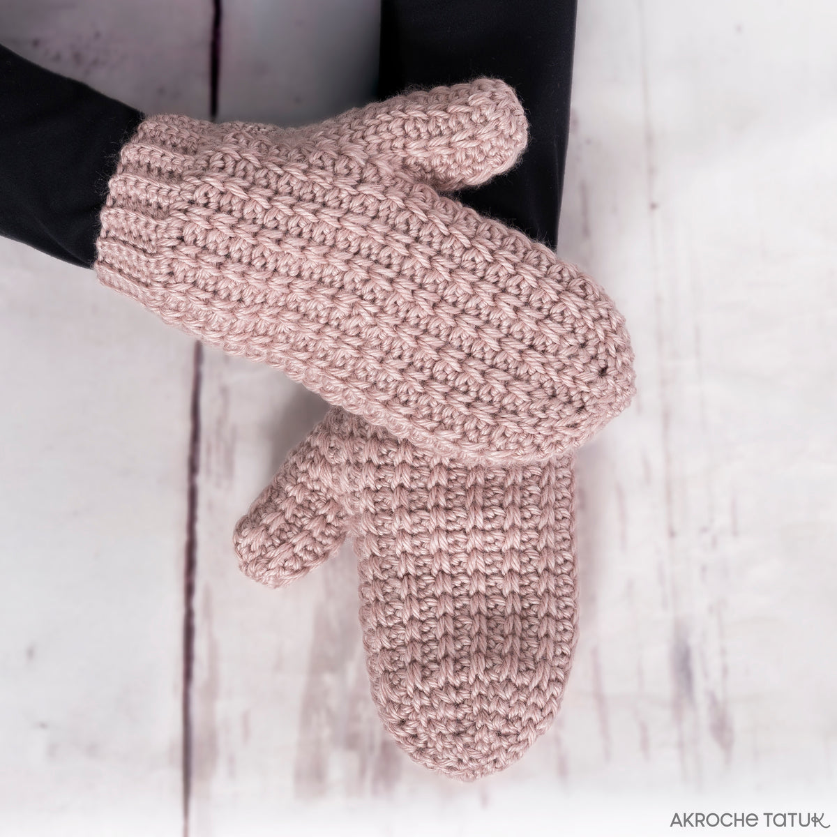 Crochet pattern - Polar Star Mittens