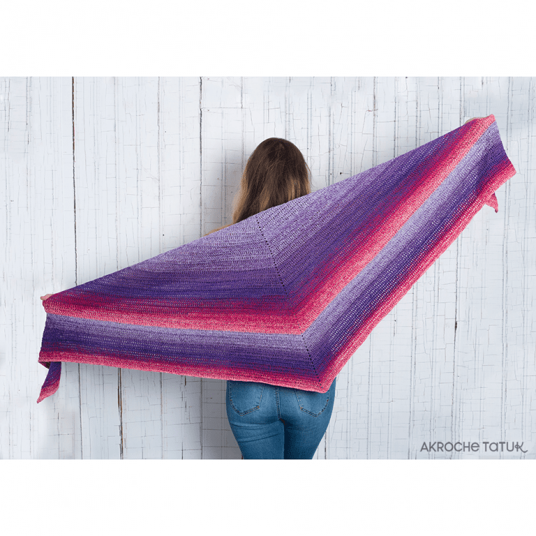 Delta shawl — Crochet pattern